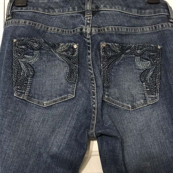 WHBM Jeans - Picture 4 of 5